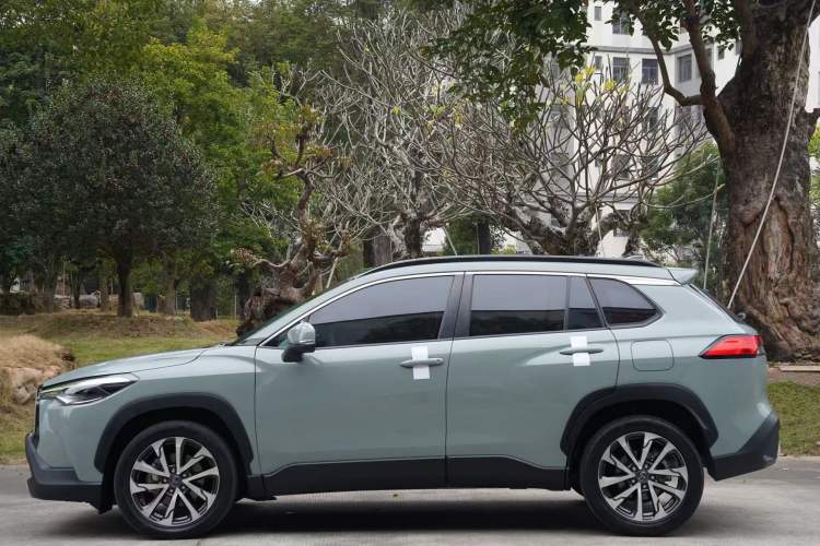 Used Toyota Corolla Cross 2022 2.0L Flagship Edition Exterior 4