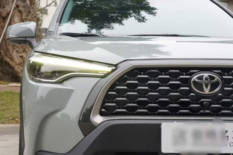Used Toyota Corolla Cross 2022 2.0L Flagship Edition Exterior 5