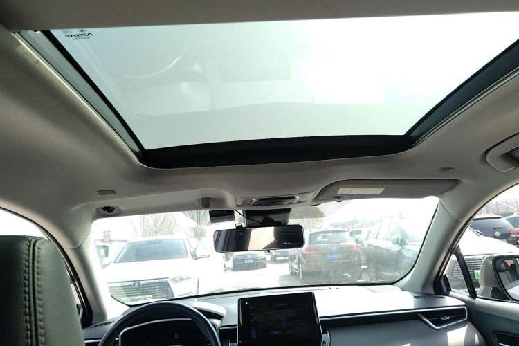 Used Toyota Corolla Cross 2022 2.0L Flagship Edition Headliner