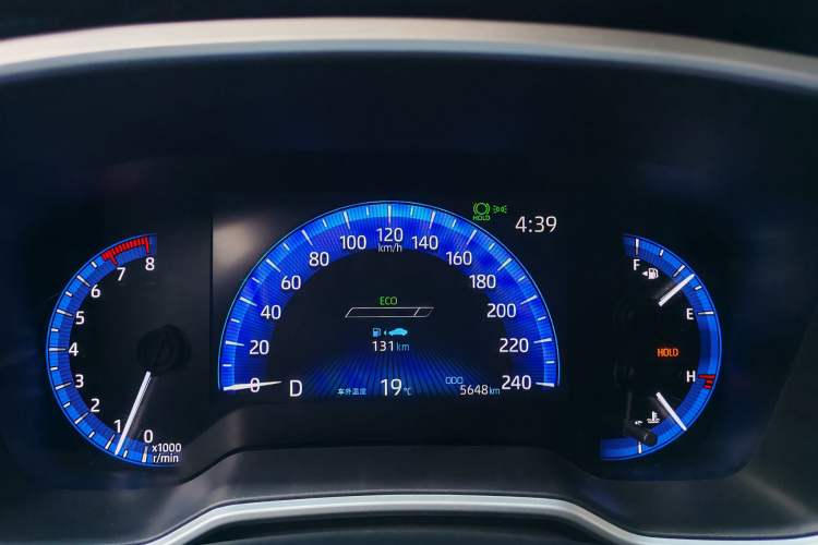 Used Toyota Corolla Cross 2022 2.0L Flagship Edition Odometer Close Up