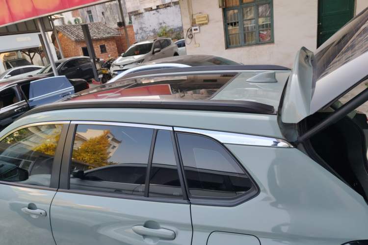 Used Toyota Corolla Cross 2022 2.0L Flagship Edition Roof