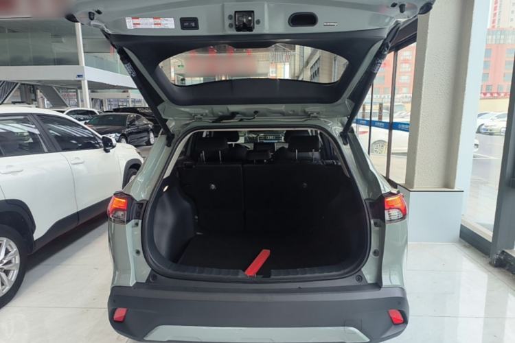 Used Toyota Corolla Cross 2022 2.0L Flagship Edition Trunk