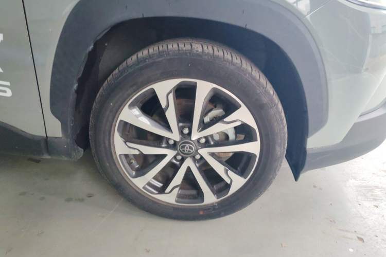 Used Toyota Corolla Cross 2022 2.0L Flagship Edition Right Front Wheel Hub