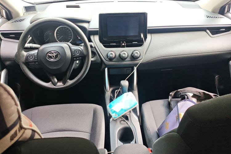 Used Toyota Corolla Cross 2022 2.0L Pioneer Edition Center Console