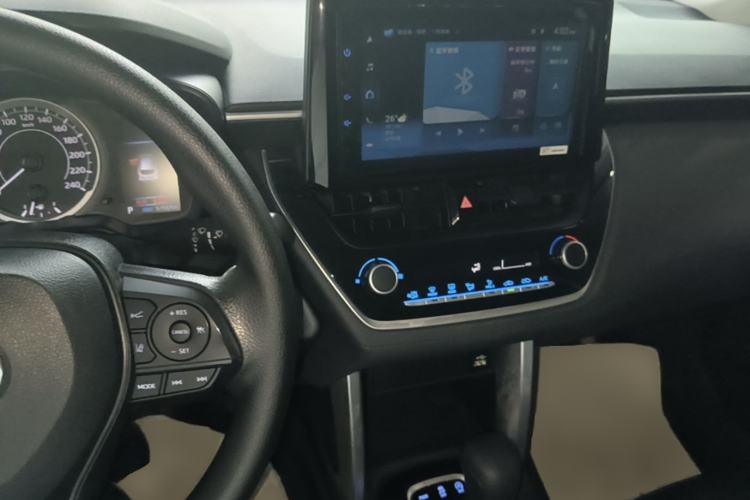 Used Toyota Corolla Cross 2022 2.0L Elite Edition Center Console