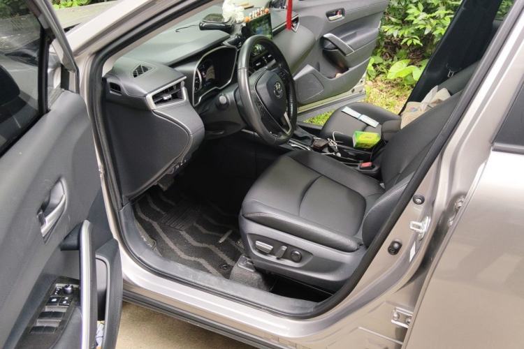 Used Toyota Corolla Cross 2022 2.0L Deluxe Edition Driver Seat