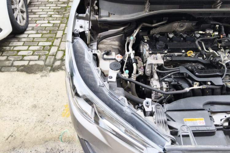 Used Toyota Corolla Cross 2022 2.0L Elite Edition Engine Bay Right