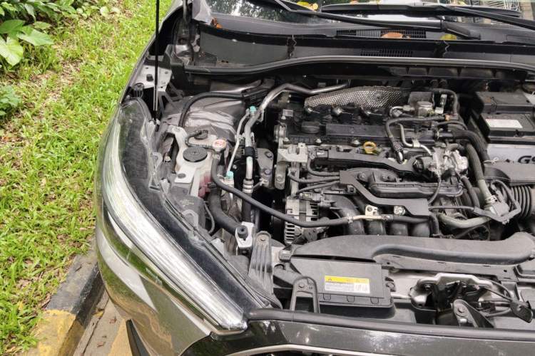 Used Toyota Corolla Cross 2022 2.0L Deluxe Edition Engine Bay Right