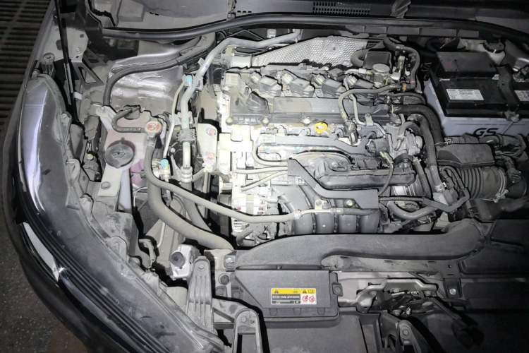 Used Toyota Corolla Cross 2022 2.0L Elite Edition Engine Bay Right