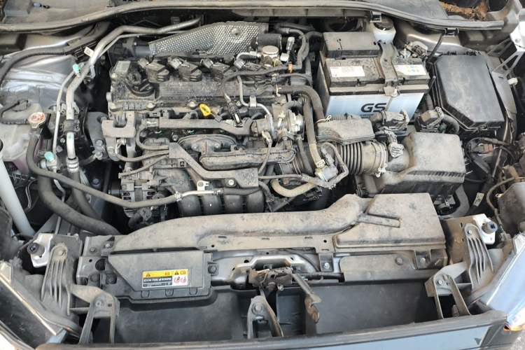 Used Toyota Corolla Cross 2022 2.0L Elite Edition Engine Bay