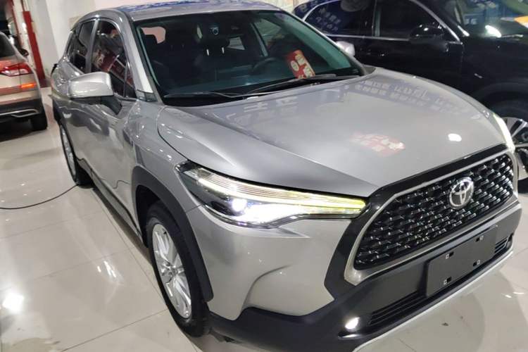 Used Toyota Corolla Cross 2022 2.0L Deluxe Edition Front Right 45 Deg
