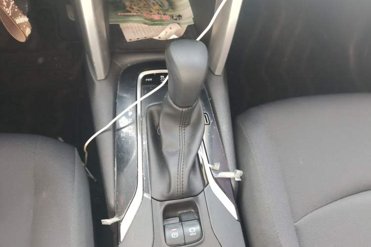 Used Toyota Corolla Cross 2022 2.0L Pioneer Edition Gear Lever
