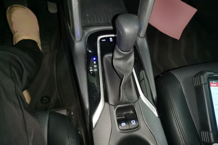 Used Toyota Corolla Cross 2022 2.0L Pioneer Edition Gear Lever