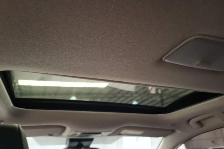 Used Toyota Corolla Cross 2022 2.0L Elite Edition Headliner