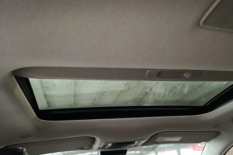 Used Toyota Corolla Cross 2022 2.0L Elite Edition Headliner