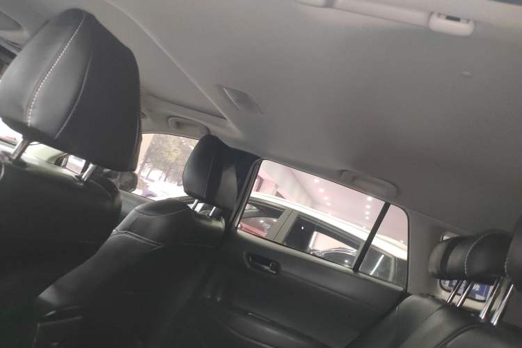 Used Toyota Corolla Cross 2022 2.0L Elite Edition Headliner