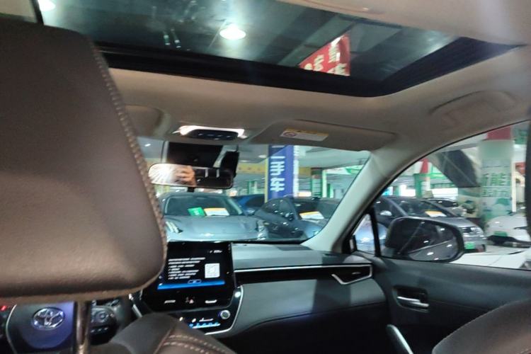 Used Toyota Corolla Cross 2022 2.0L Deluxe Edition Headliner