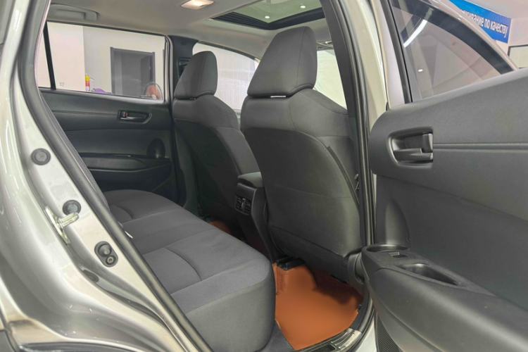 Used Toyota Corolla Cross 2022 2.0L Elite Edition Interior 14