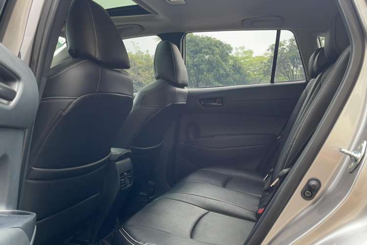 Used Toyota Corolla Cross 2022 2.0L Elite Edition Interior 2