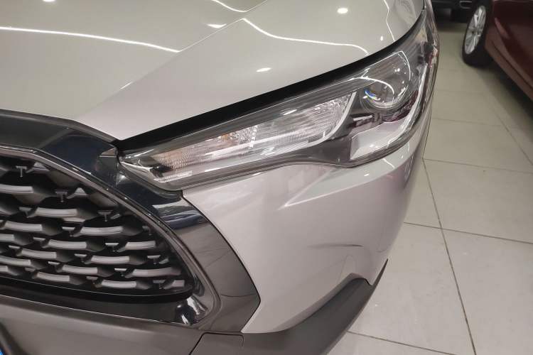 Used Toyota Corolla Cross 2022 2.0L Elite Edition Left Front Headlight