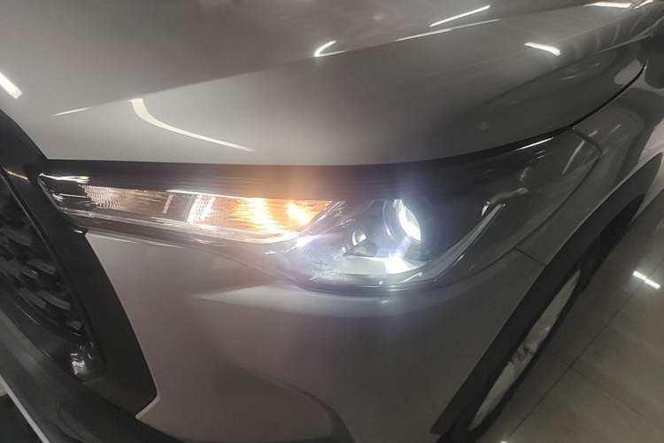 Used Toyota Corolla Cross 2022 2.0L Pioneer Edition Left Front Headlight