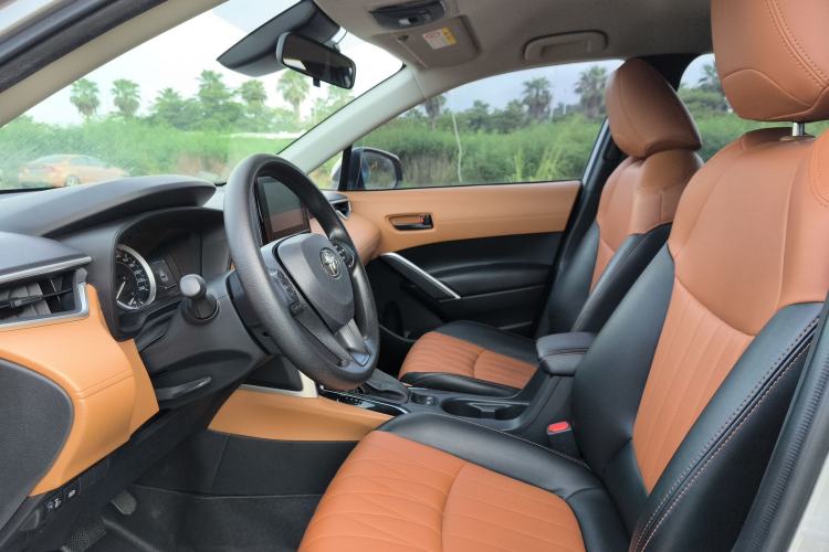 Used Toyota Corolla Cross 2022 2.0L Pioneer Edition Left Front Seat