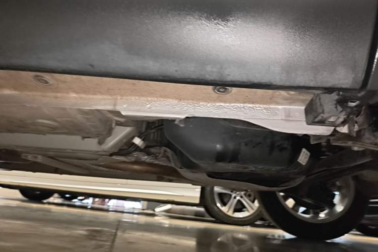 Used Toyota Corolla Cross 2022 2.0L Deluxe Edition Left Side Sill