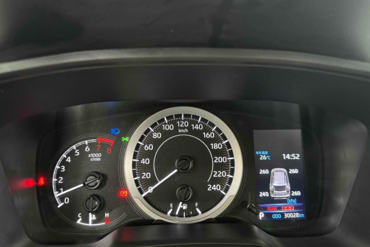 Used Toyota Corolla Cross 2022 2.0L Elite Edition Odometer Close Up