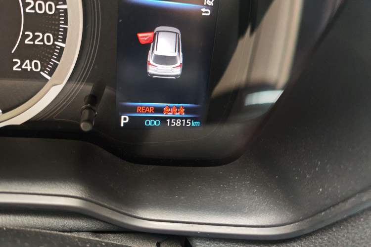 Used Toyota Corolla Cross 2022 2.0L Pioneer Edition Odometer Close Up