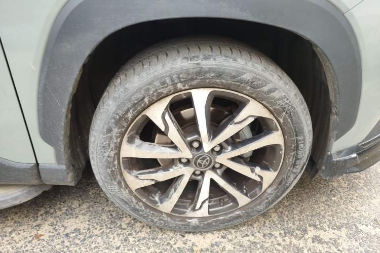 Used Toyota Corolla Cross 2022 2.0L Flagship Edition Right Front Wheel Hub