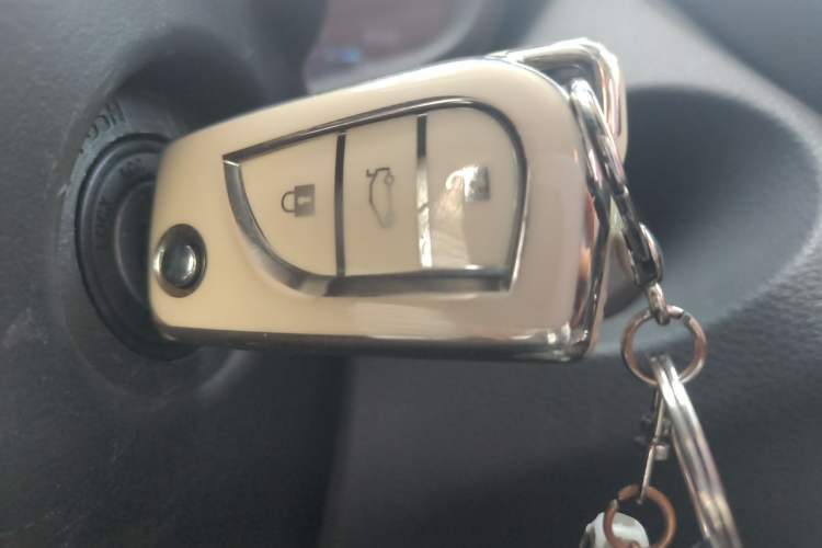 Used Toyota Corolla Cross 2022 2.0L Pioneer Edition Vehicle Key