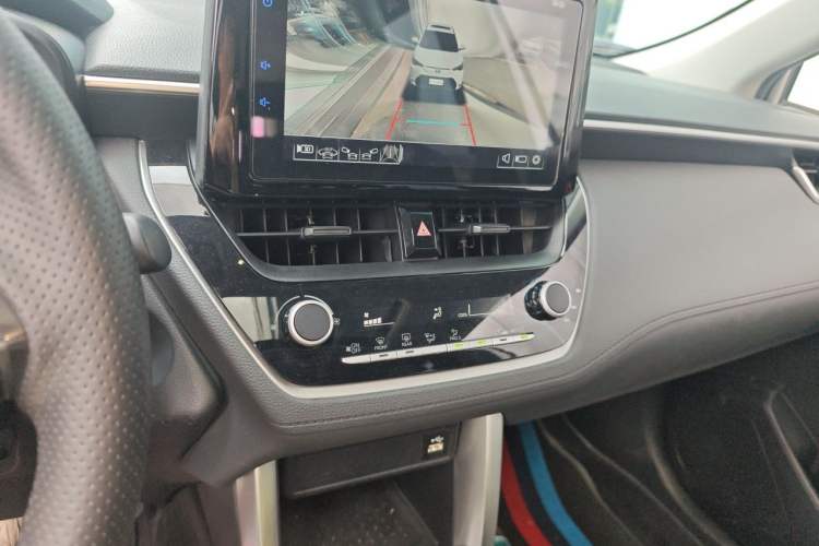 Used Toyota Corolla Cross 2022 2.0L Elite Edition Audio And AC Panel