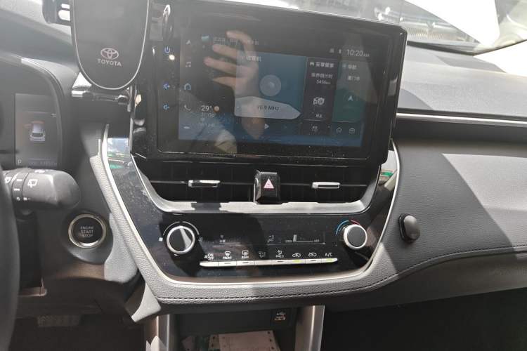 Used Toyota Corolla Cross 2022 2.0L Pioneer Edition Audio And AC Panel