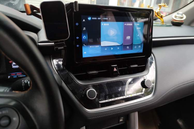Used Toyota Corolla Cross 2022 2.0L Elite Edition Audio And AC Panel