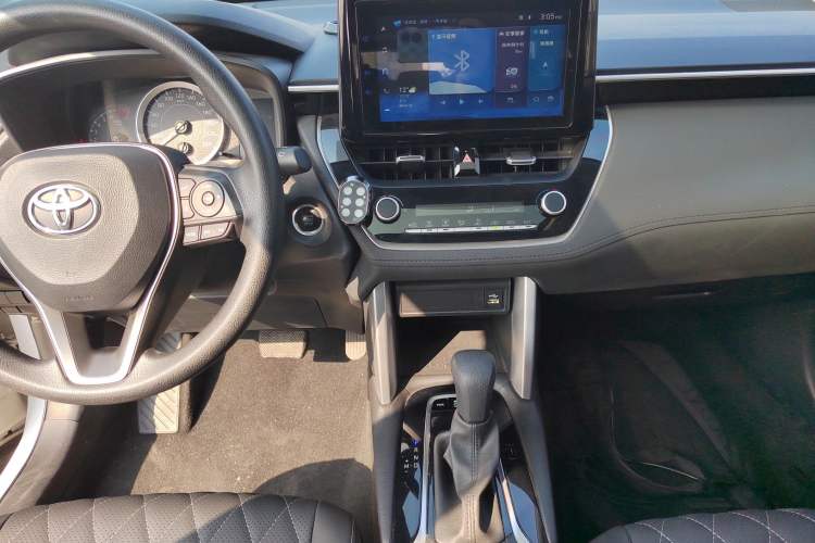 Used Toyota Corolla Cross 2022 2.0L Luxury Edition Audio And AC Panel