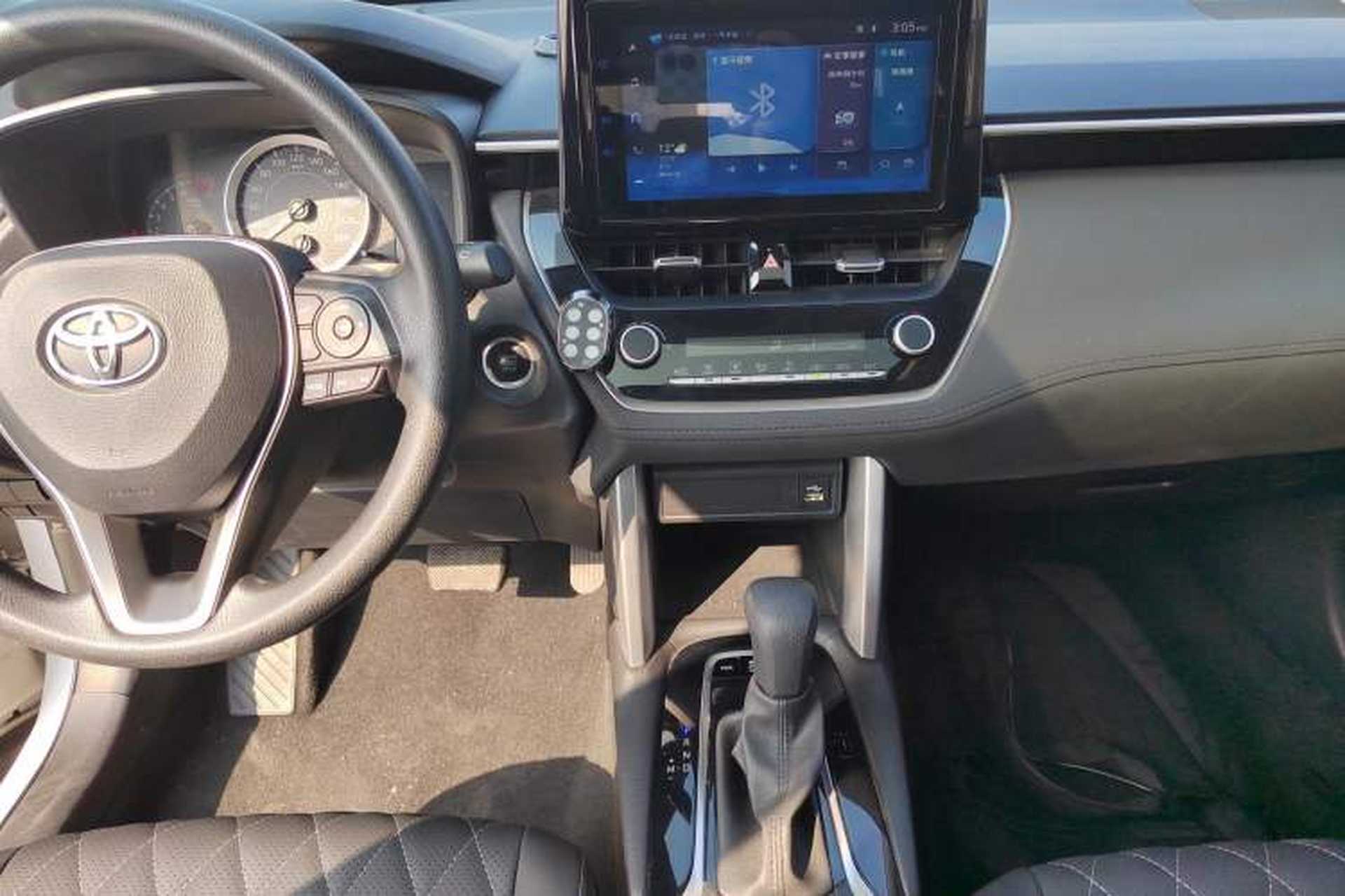 Used Toyota Corolla Cross 2022 2.0L Luxury Edition Audio And AC Panel