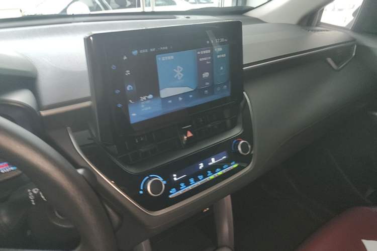 Used Toyota Corolla Cross 2022 2.0L Elite Edition Audio And AC Panel