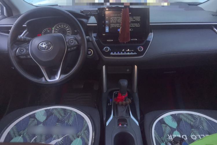 Used Toyota Corolla Cross 2022 2.0L Luxury Edition Center Console