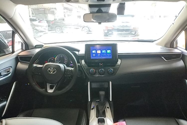 Used Toyota Corolla Cross 2022 2.0L Pioneer Edition Center Console