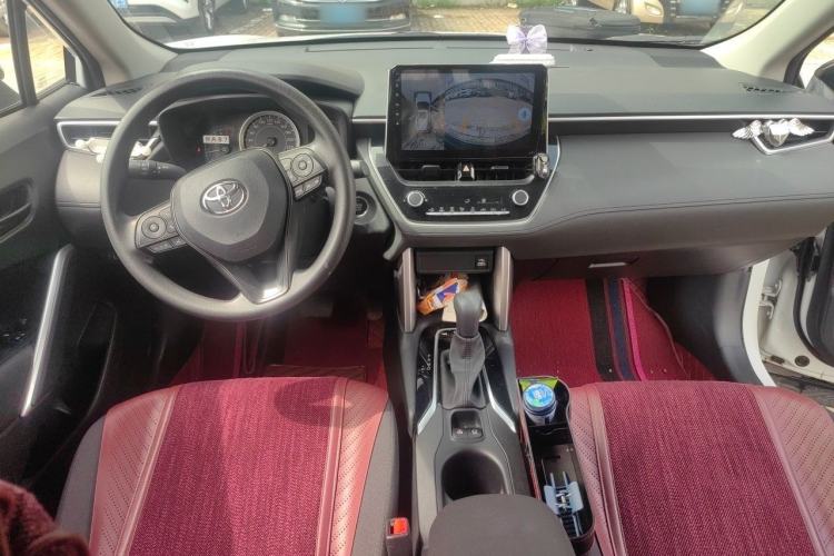 Used Toyota Corolla Cross 2022 2.0L Elite Edition Center Console
