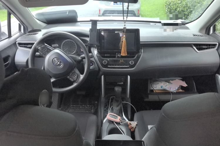 Used Toyota Corolla Cross 2022 2.0L Elite Edition Center Console
