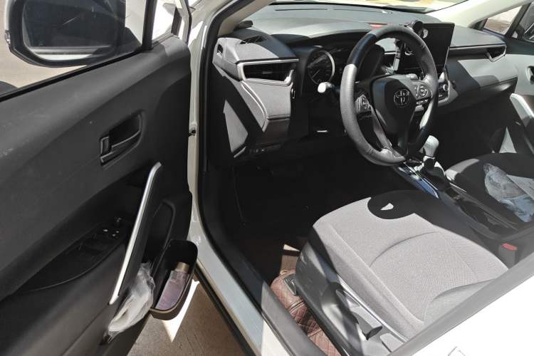 Used Toyota Corolla Cross 2022 2.0L Pioneer Edition Driver Seat
