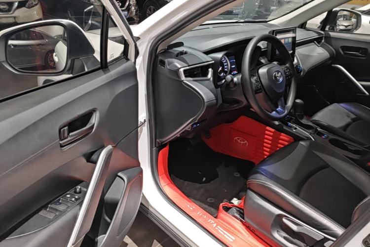 Used Toyota Corolla Cross 2022 2.0L Pioneer Edition Driver Seat