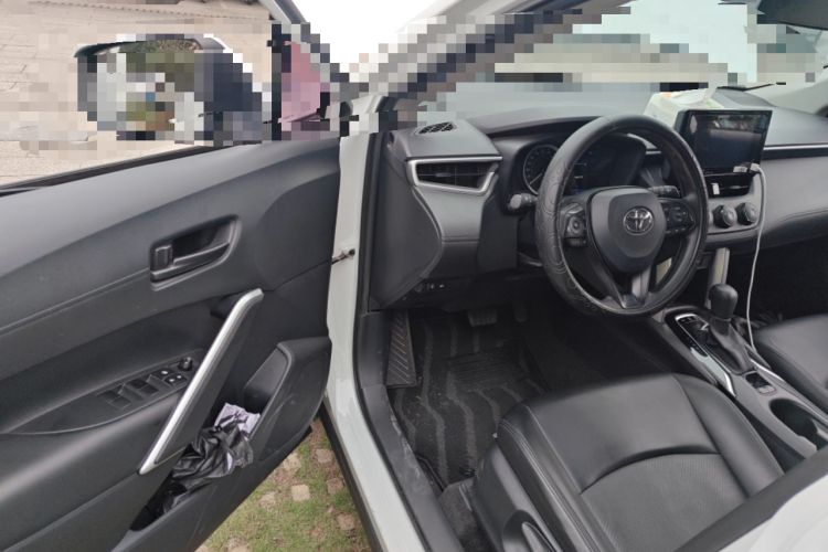 Used Toyota Corolla Cross 2022 2.0L Pioneer Edition Driver Seat