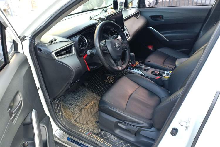 Used Toyota Corolla Cross 2022 2.0L Elite Edition Driver Seat