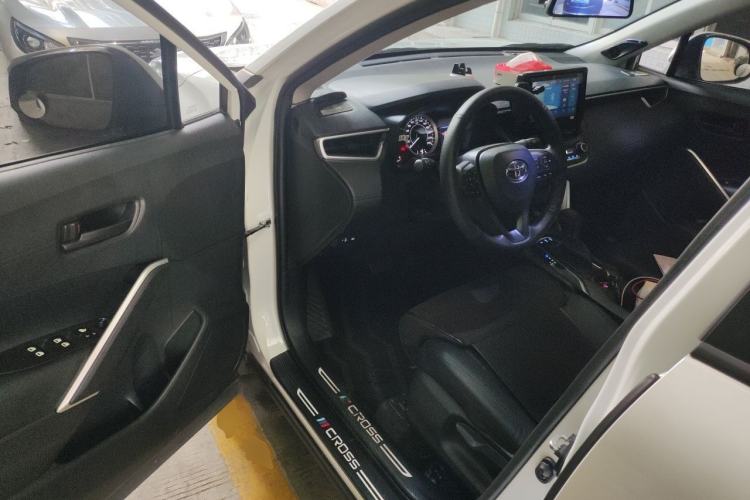 Used Toyota Corolla Cross 2022 2.0L Elite Edition Driver Seat