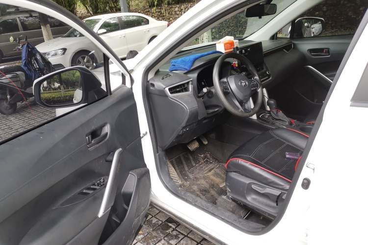 Used Toyota Corolla Cross 2022 2.0L Elite Edition Driver Seat