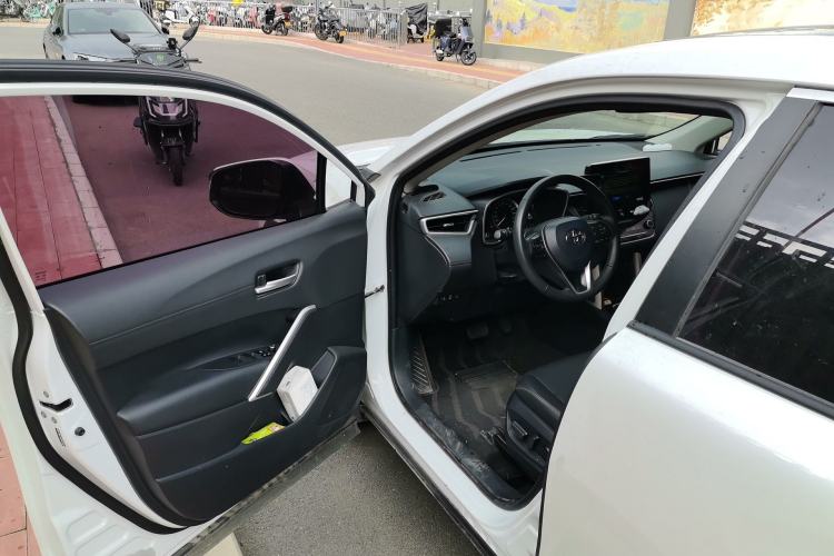 Used Toyota Corolla Cross 2022 2.0L Deluxe Edition Driver Seat