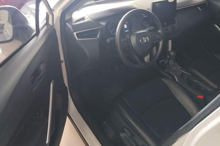 Used Toyota Corolla Cross 2022 2.0L Pioneer Edition Driver Seat