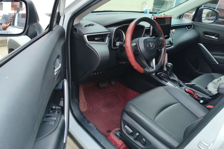 Used Toyota Corolla Cross 2022 2.0L Deluxe Edition Driver Seat